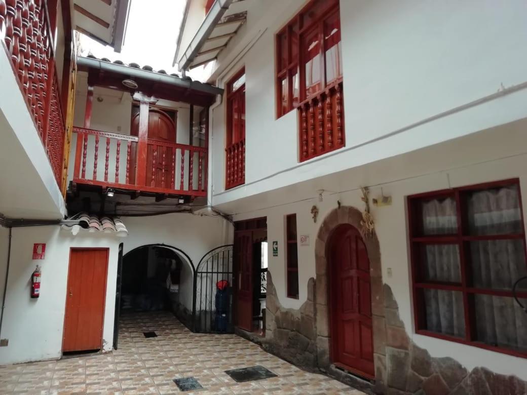 Hostal Puma'S House Cuzco Esterno foto